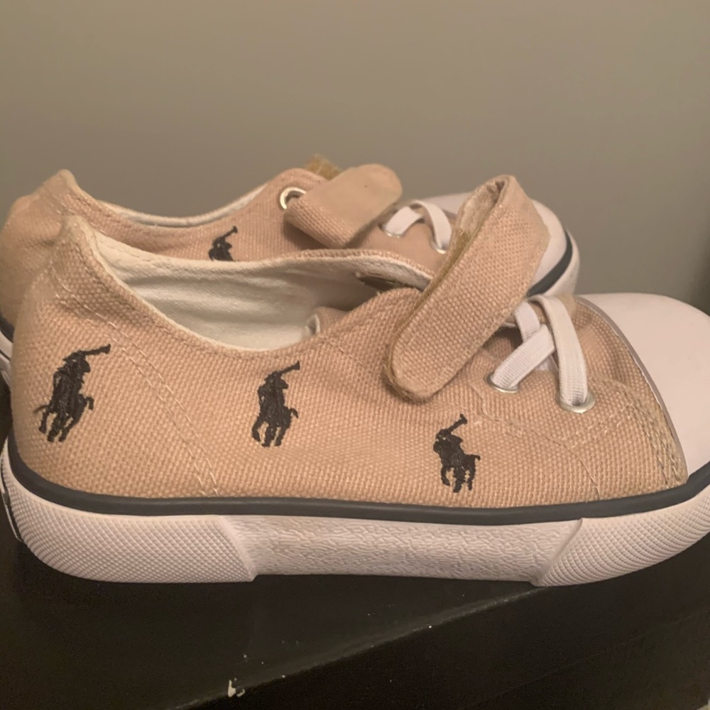 Polo shoes